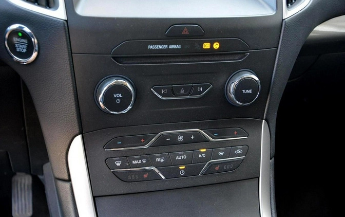 Ford S-Max cena 64900 przebieg: 174138, rok produkcji 2017 z Pełczyce małe 466